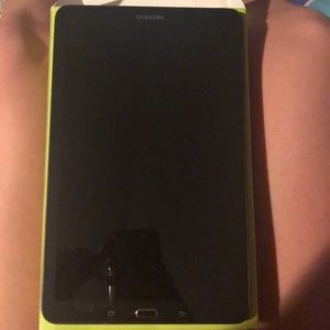 Samsung Galaxy Tab E